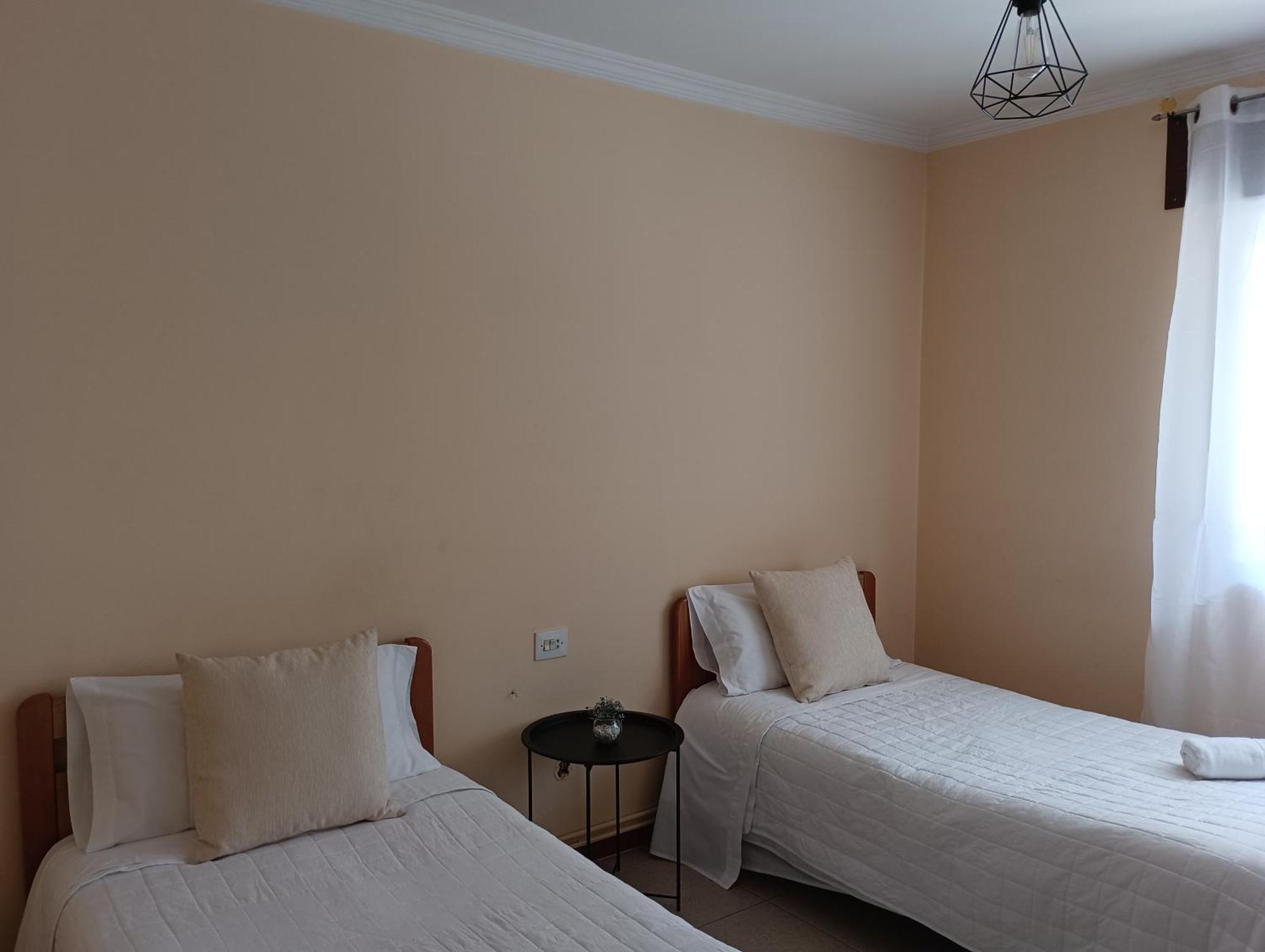 Hostal Pension Mar De Plata Lugo Chambre photo